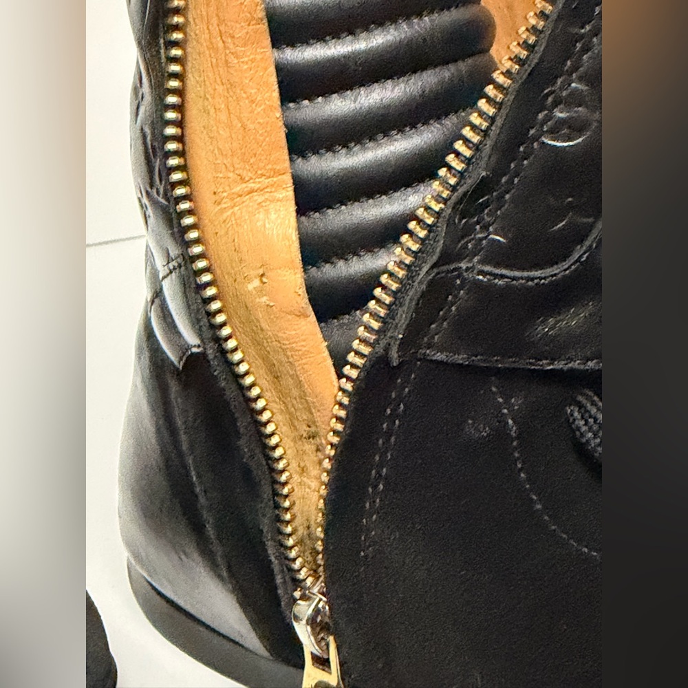 Authentic Louis Vuitton Beverly Hills Sneaker Boot Black Empreinte Size 40 - Picture 16 of 16